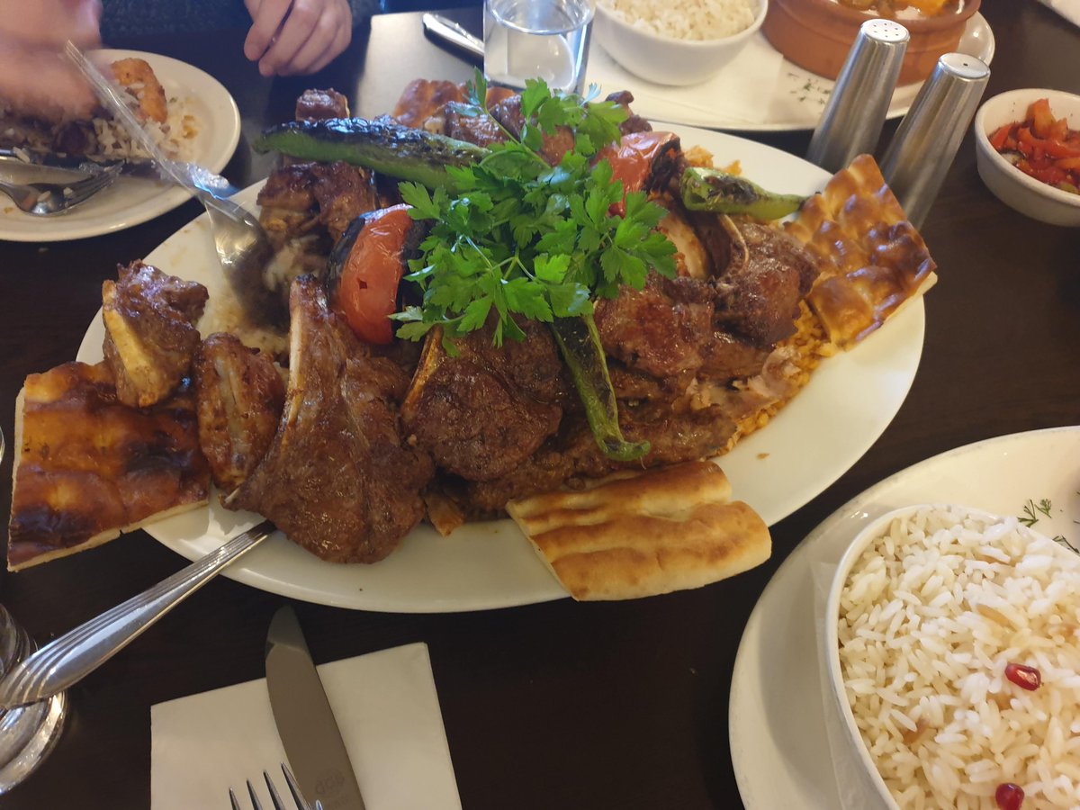 TsuiAllen's tweet photo. Good Tuesday afternoon @Steve_T_online @vanessawears and @sammac_22 Well, #WhenNormalResumes properly would be great for us to meet up. I live in a part of London famous for its freshly grilled succulent kebabs (2nd day in a row I've offended my vegetarian and vegan friends)... https://t.co/0sCyesy5pb