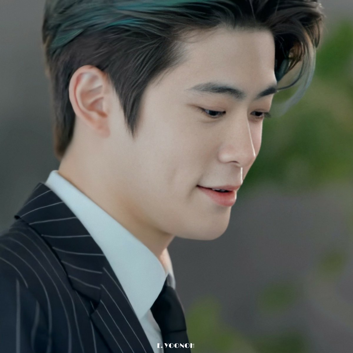 empathyoonoh's tweet image. darling, you look divine!