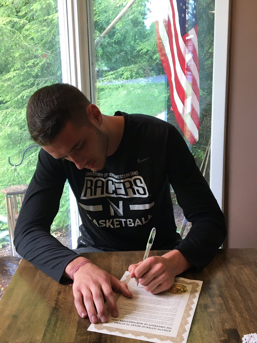 HunterJBode1's tweet image. I am so incredibly excited to say that I am furthering my academic and athletic career at University of Northwestern Ohio! Go racers! @UNOHRacersMBB