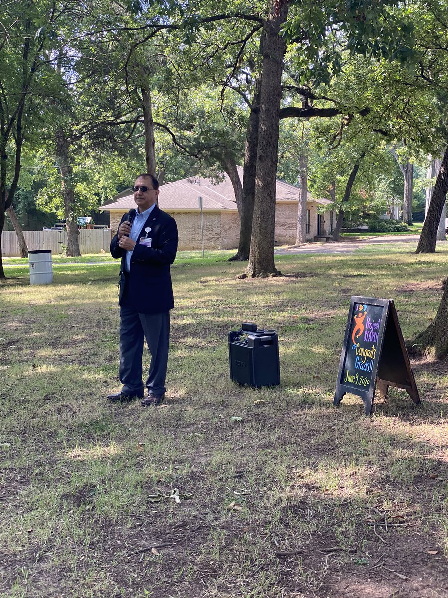 PSTylerTx's tweet photo. #ProjectSEARCH #Graduation2020 WE ARE SO #PROUD!! Congratulations #interns and welcome to the rest of your lives! #wearetylerisd #classof2020 #johntylerlions #roberteleeraiders #done https://t.co/fafCtH6Nc7
