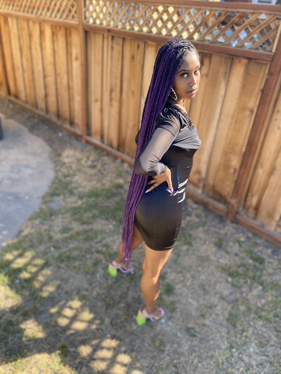 BthaReason's tweet image. #JourneyFashionWeek 🦄 (Day 1) - Simple but cute look for a date night or a girls night out 🔥 Whole outfit under $100 💯
Dress: @fashionnova 
Shoes: @dollskill 
Necklace: @jordayaroom 
Earrings &amp;amp; bracelets: @fashionnova 
#journeybthareason #bthareason