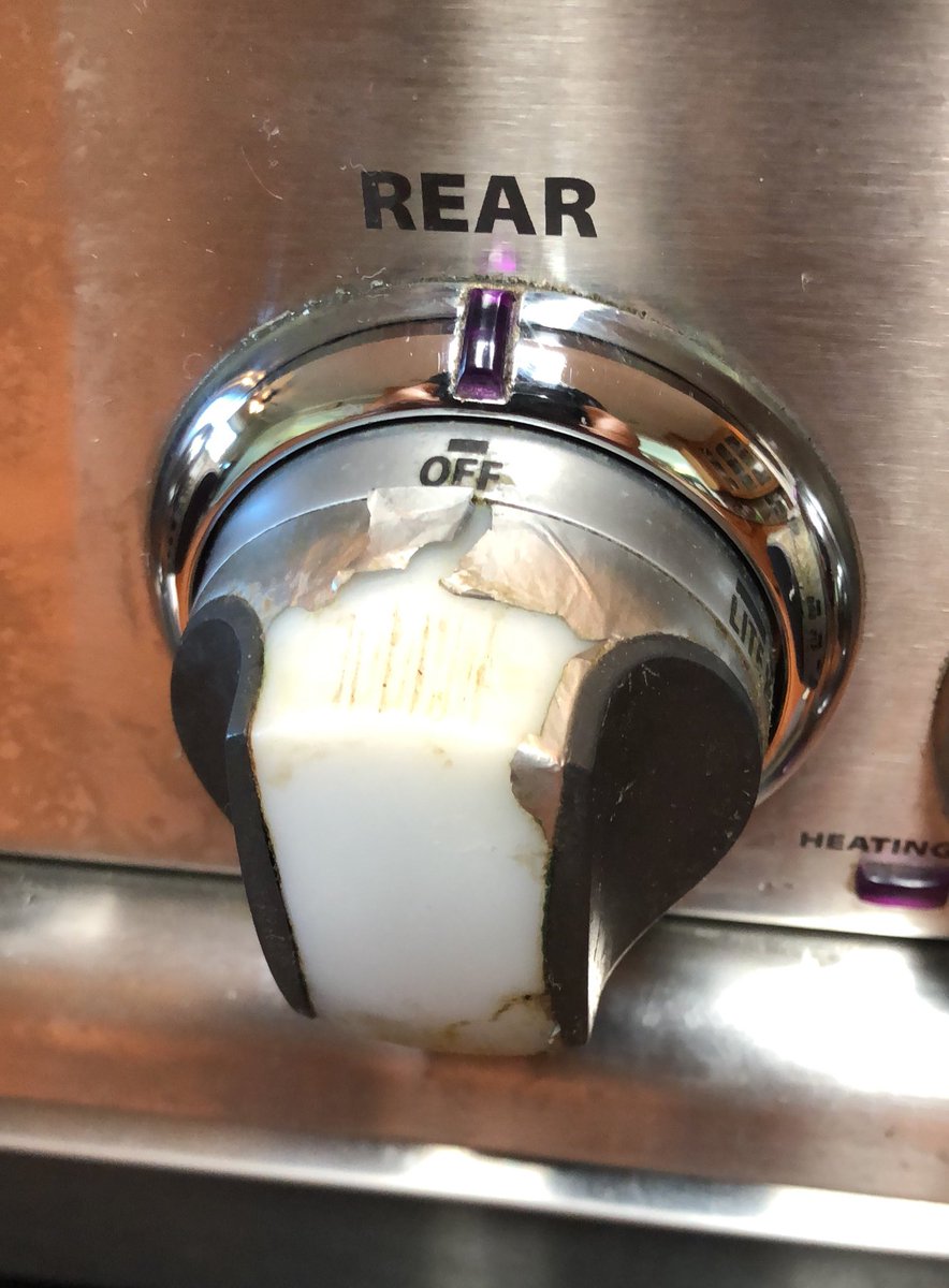 tekunoff's tweet photo. @FisherPaykelUS we own an RGT-366 six burner oven, love it. except the (7) poor quality plastic knobs have been replaced three times and we need to replace again, please DM me. https://t.co/DNDk8A2ndj