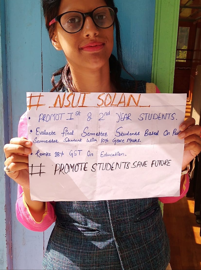 nsui's tweet photo. NSUI हिमाचल प्रदेश के साथियो द्वारा #PromoteFutureSaveStudents अभियान के तहत प्रदेश के विभिन्न क्षेत्रों से सरकार से बिना परीक्षा छात्रों को पास करने की अपील लगातार की जा रही है, हमारी मांग है कि इस महामारी के संकट को देखते हुए छात्रों को बिना परीक्षा प्रोमोट किया जाए https://t.co/GFqKB38Xrm