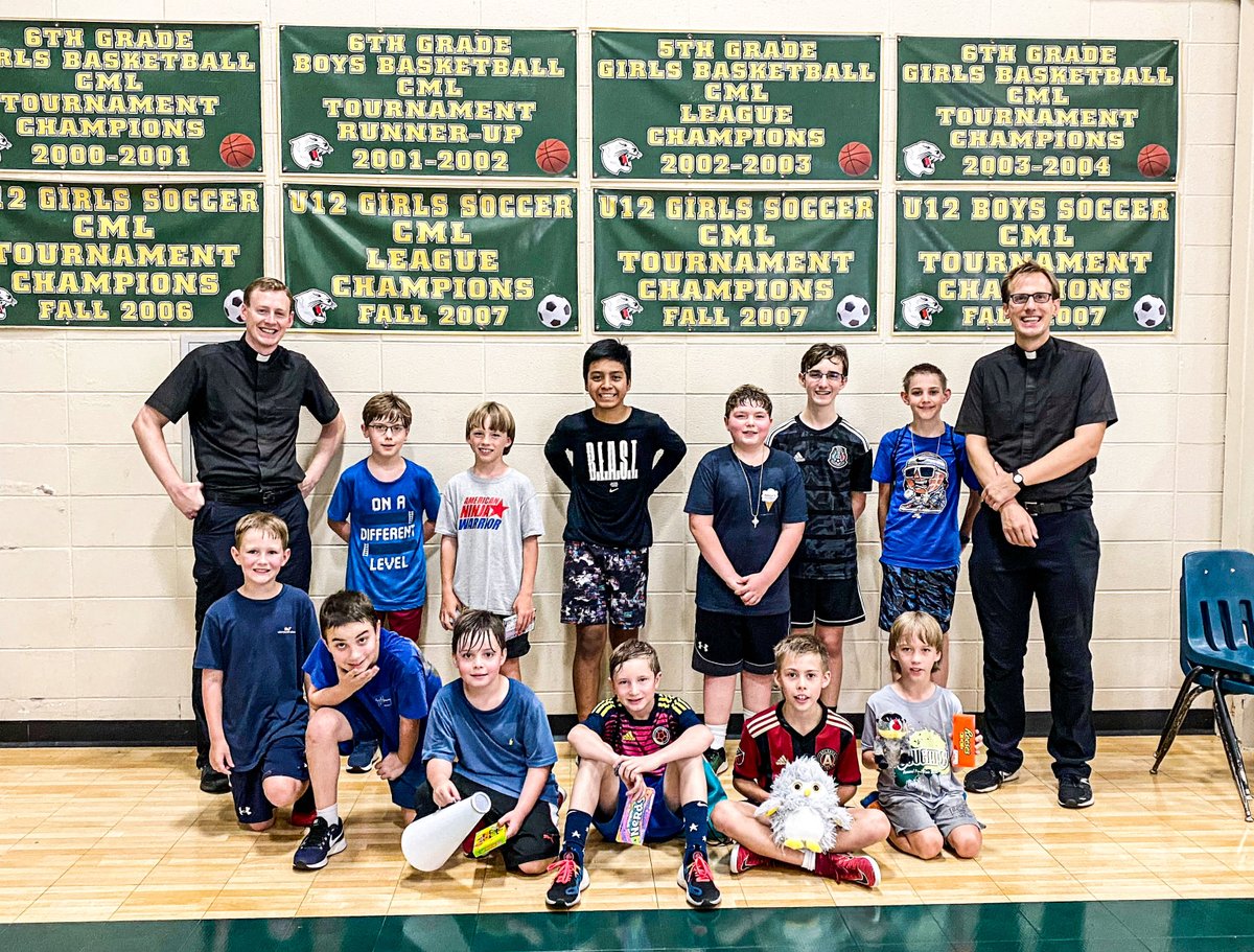 HolySpiritPrep's tweet photo. Summer Camps have begun, but itโs not too late to sign up! Check out all the amazing camps weโll be offering throughout this summer here: https://t.co/EbCNARcOAj
#HSPcommunity #HSPsummer #atlsummercamp #summer2020 https://t.co/xrKdW0azVs