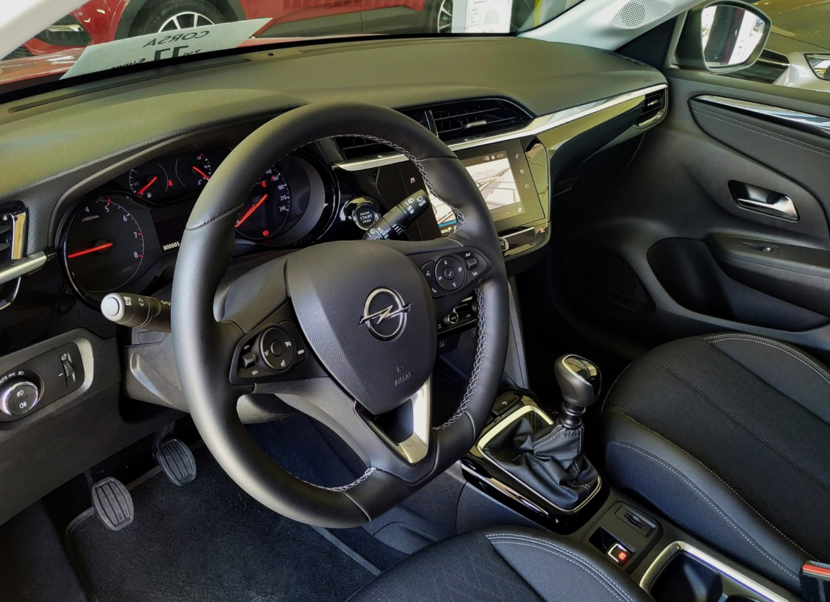 MartaOpel's tweet photo. Este mes de junio tu NUEVO OPEL CORSA desde 77€/mes* con condiciones especiales.
✅ Financiación a tu medida
✅ Protocolos higiénico sanitarios garantizados 
✅ seguro de desempleo, seguro de accidente y enfermedad y 4 años de garantía

*Condiciones ➡️ https://t.co/GM4nH11K91 https://t.co/sf8pUvZSeE