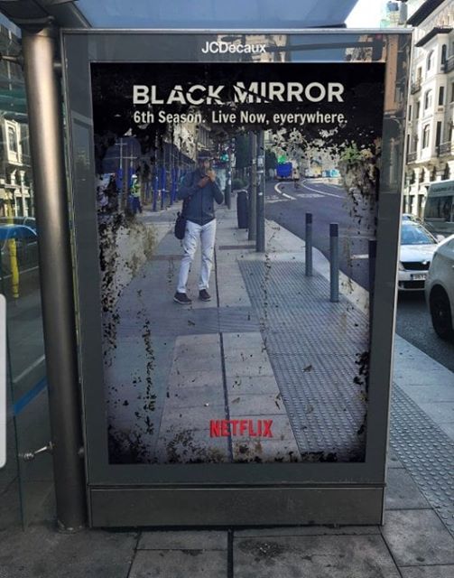 De los creadores de "La realidad supera a la ficción" llega este reflexivo anuncio de Black Mirror. 

La imagen es propiedad del tuitero <a href="/Juanma_Toribio/">Juanma Toribio -50%</a>