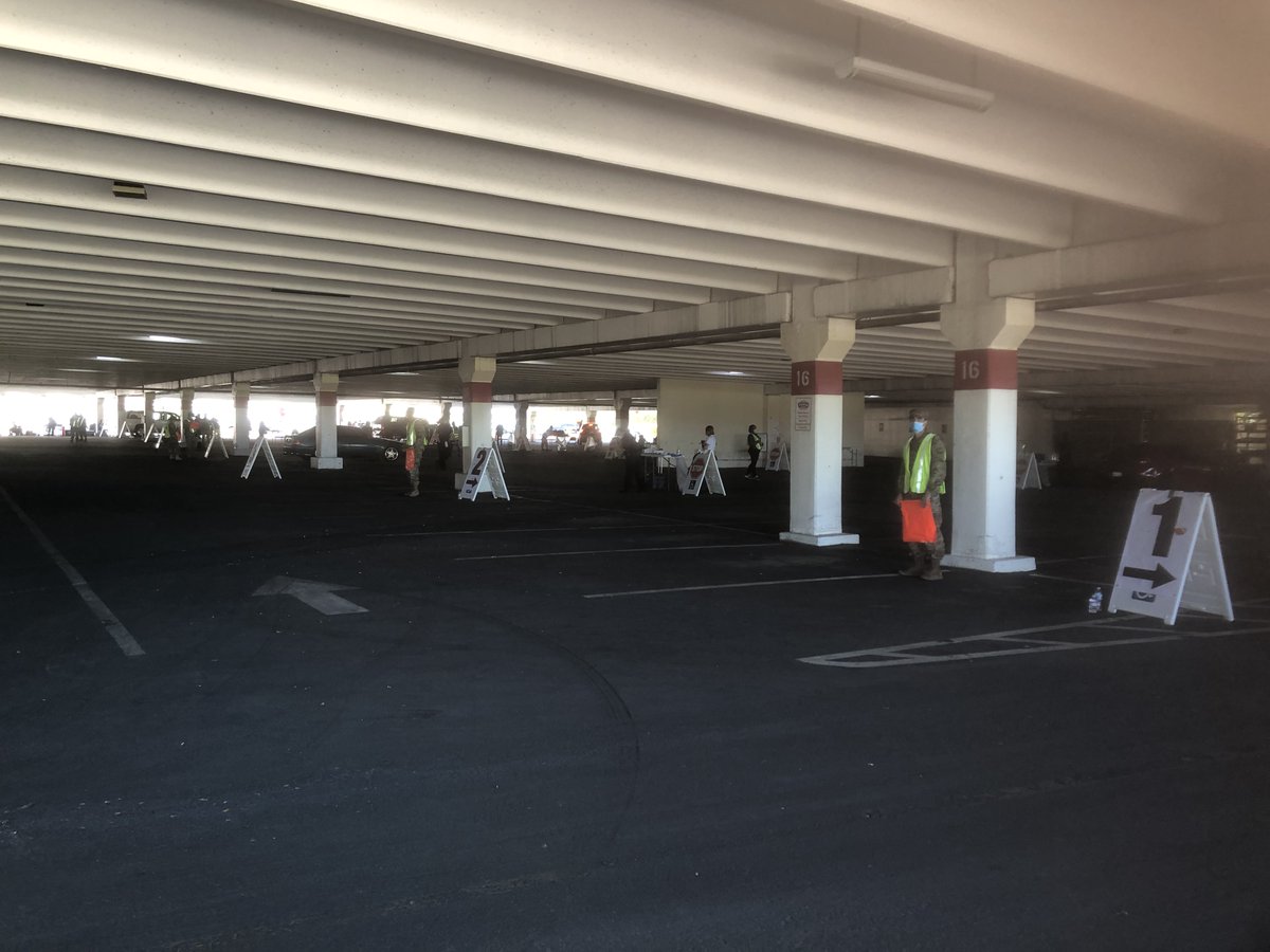 SNHDinfo's tweet photo. #COVID19 testing is available today until 2p @TexasStation parking garage. We're offering drive-thru and walk-up testing for adults and kids. We'll be here Wednesday, June 10, 8a-2p too. No appointments needed. For more information, see our calendar: https://t.co/a9DXo09PEn @CNLV https://t.co/Iazkl1FYzS