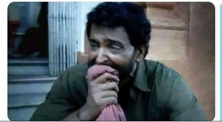 callmeashir's tweet photo. 6yo me when my siblings say tumhay hum dusbin say lae thay.. https://t.co/qNtnqRKG8H