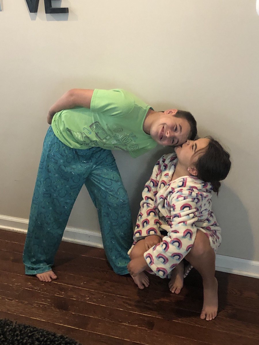 stelladotbyjenn's tweet photo. Pajama Day #campfirereader #lastdaysofschool @CollsCampYet @Colls_Garfield @negrigarfield1 https://t.co/TBGbIDU5KI