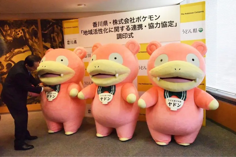 ReviewsPokemon's tweet photo. I can't get over these images of Pokemon becoming ambassadors https://t.co/7xqXuQtzt0