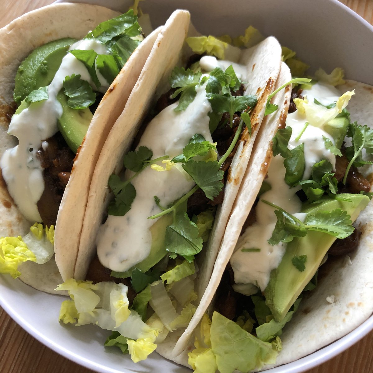 Veganella 🥦 on Twitter "Taco Tuesday! Sweet and smokey oyster mushroom