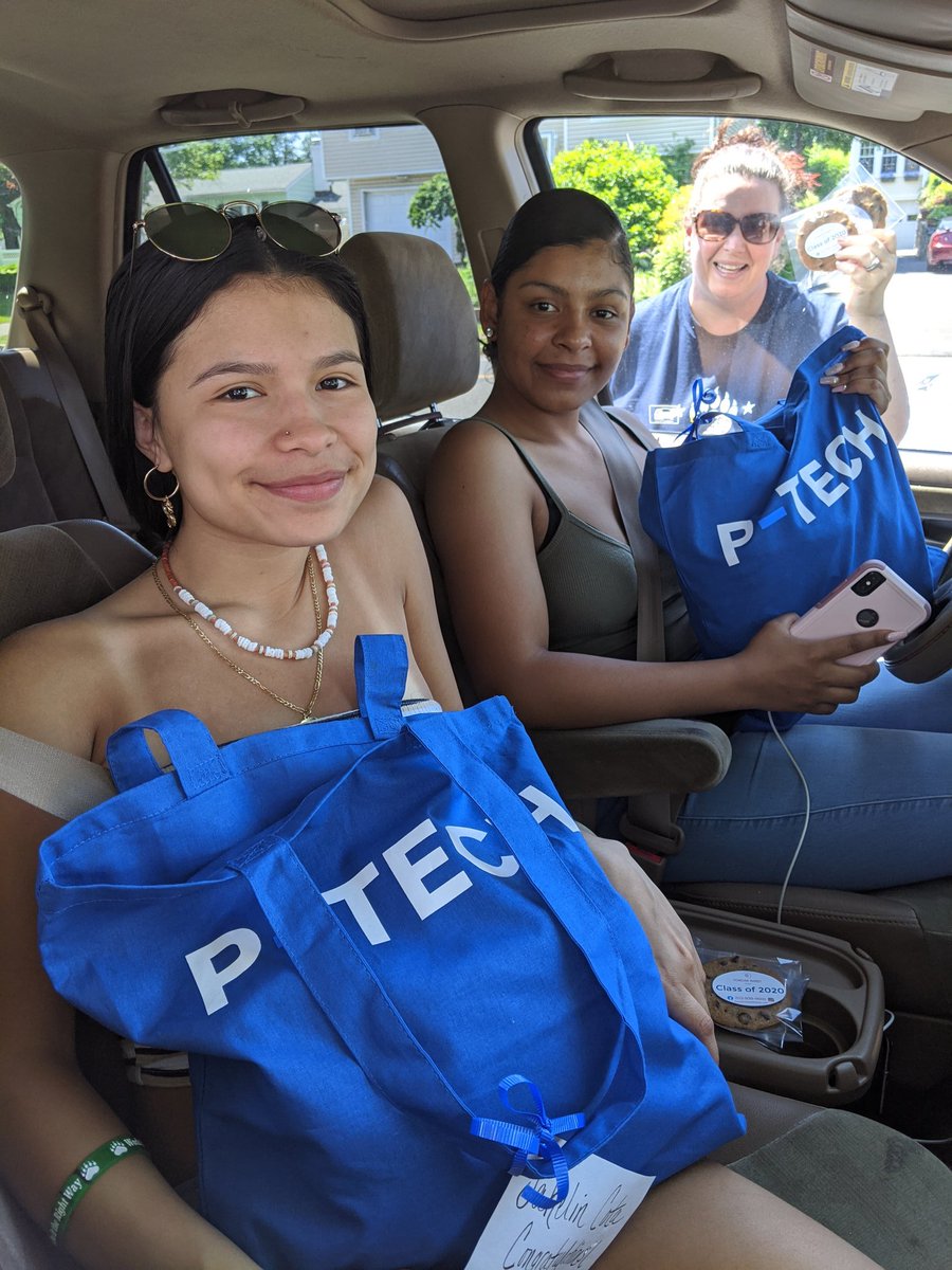 P-TECH Norwalk Senior Drive-Thru Celebration. #PTECHProud #Classof2020 <a href="/PTECHNorwalk/">P-TECH Norwalk</a> @PTECHNETWORK
