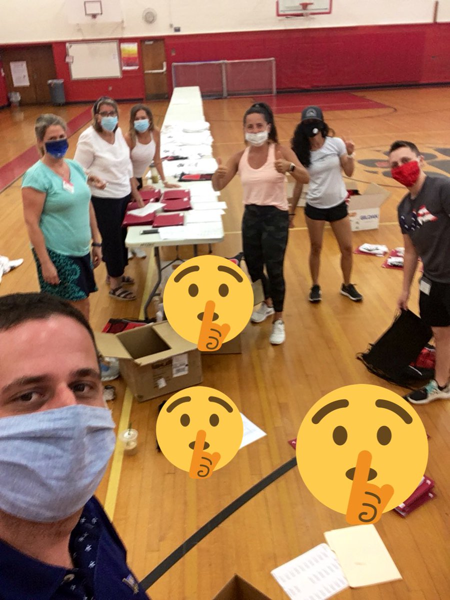 GRMiddleSchool's tweet photo. Busy day today preparing something special for our 8th graders!  Thank you to everyone who assisted! #rockgrnj https://t.co/CHeULJEDnZ