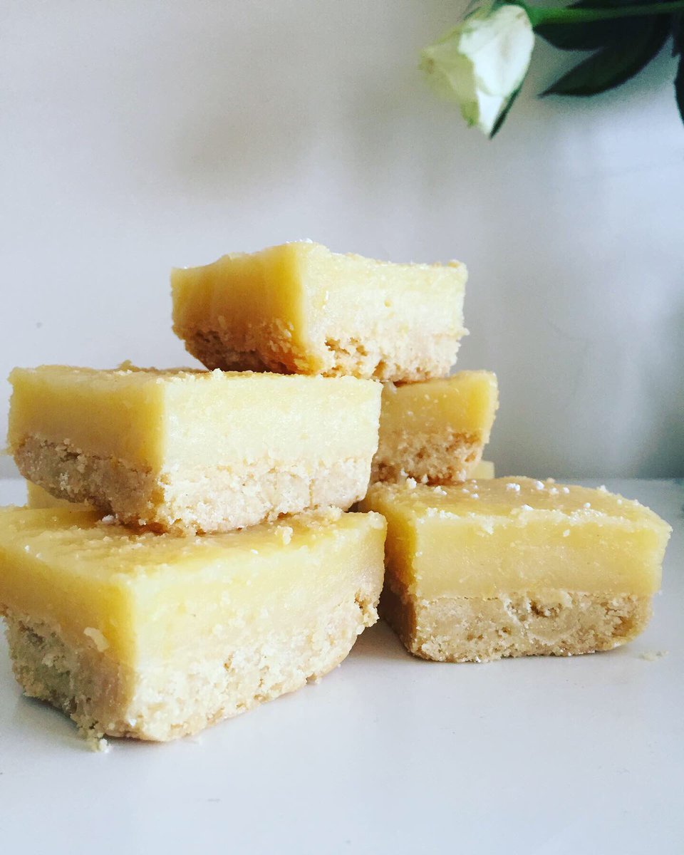 Yes I bake!!! Man of many talents 😂🤣 #lemonbars  #baker #homemade