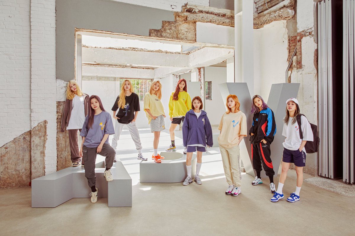 ADLV X TWICE S/S20 COLLABORATION 
<a href="/JYPETWICE/">TWICE</a> <a href="/JYPETWICE_JAPAN/">TWICE JAPAN OFFICIAL</a>
ADLV X TWICE GROUP PICTURE HD 🆅
PICTURES AVAILABLE NOW🆅
acmedelavie.com 💜
#adlv #acmedelavie #TWICE #아크메드라비 #ss20 #트와이스