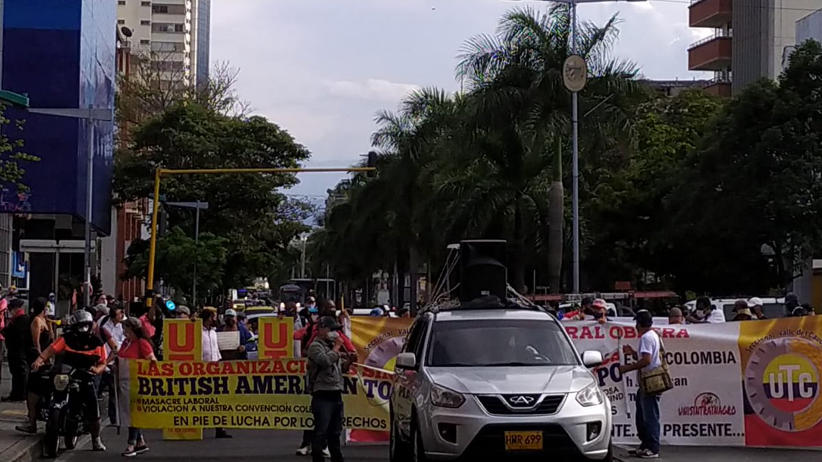 izquierdawebcr's tweet photo. #Colombia, Hoy se llevaron a cabo acciones de protesta en varias ciudades del país en rechazo a los ataques del gobierno de #IvánDuque contra las garantías laborales. https://t.co/YegEhjBnhT