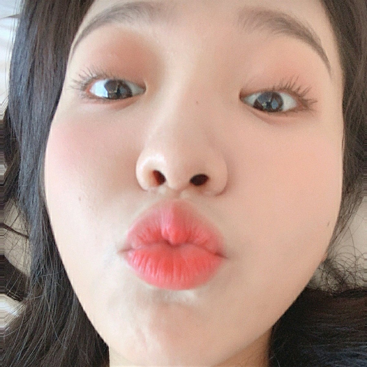 archivejungri's tweet photo. have a nice day, everyone! ⛅️ https://t.co/1oPUxbVP26