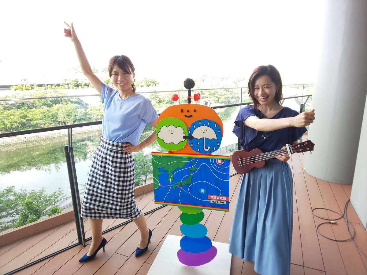 O Xrhsths 斉藤雪乃 Sto Twitter 今朝のす またん 梅雨入りのツ ユ から思いついてqueenを歌ってんき 丸田さんはエアギターを 今日のディレクターさんはウクレレコード完璧で助かりました この先スッキリせん天気が続きそうですね ロックで明るくいきましょう