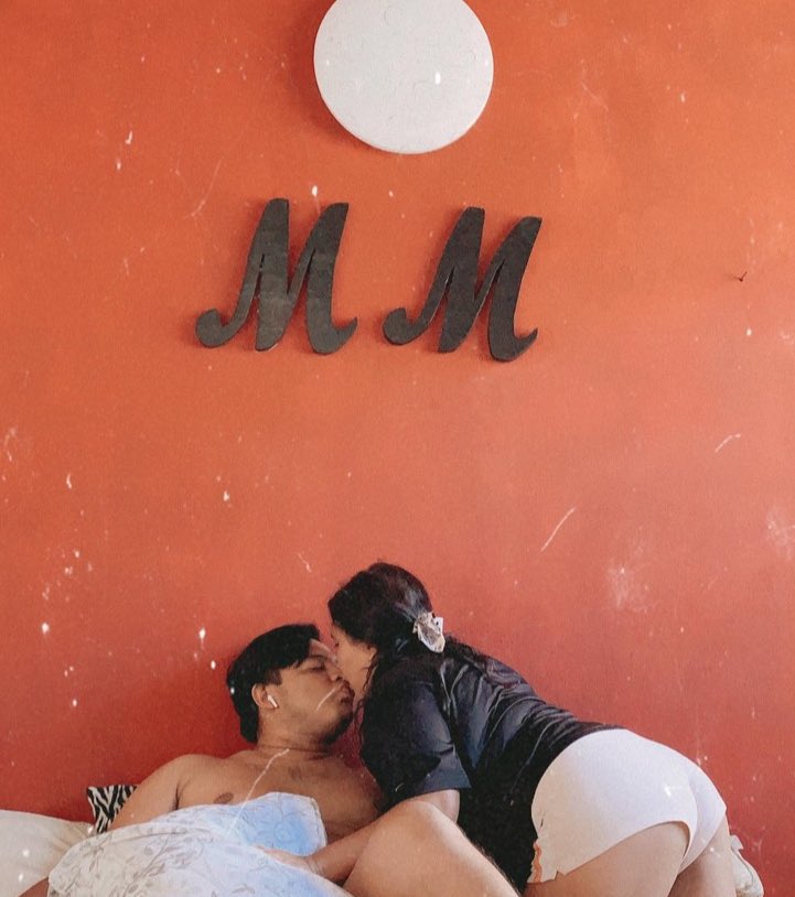 itsmichellyyyy's tweet photo. Se logran cosas grandes con la persona correcta @miltonjan04 😍❤️ https://t.co/3yPSLU2uxm