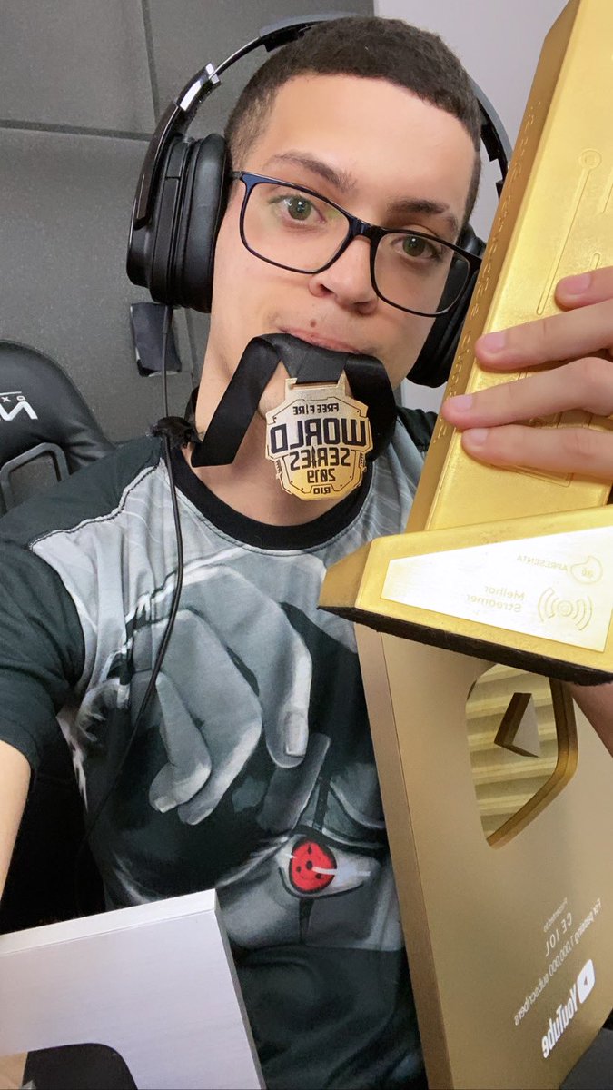 CEROLZERA's tweet photo. Nem de sharingam eu consigo ver quem são esses lixim que vive de HACK 😩😩😩😩😩 https://t.co/lRhzAOlq4v