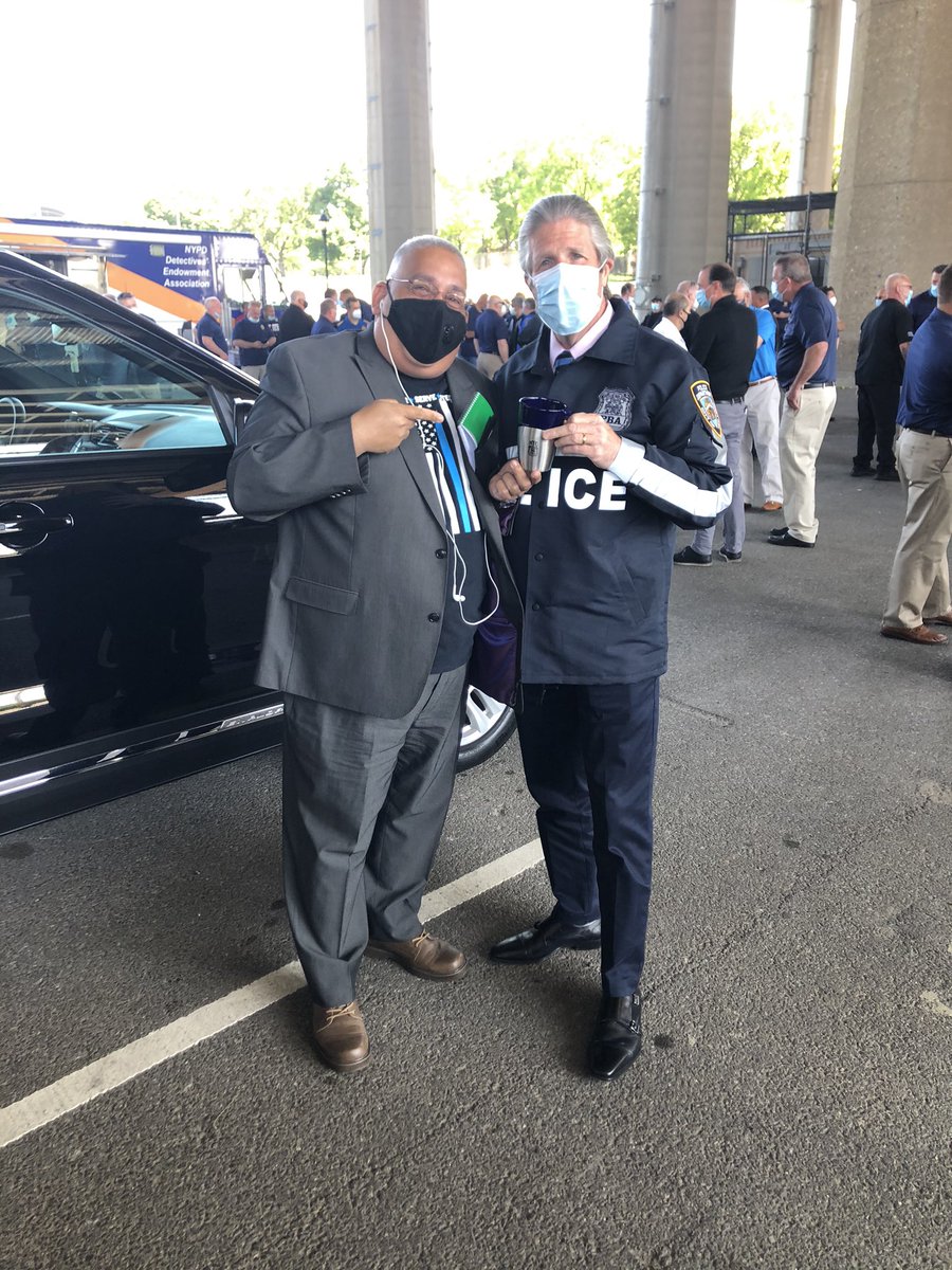 JZubiPBA's tweet photo. Want to thank @ClarkPenaEH for attending today’s joint news conference at Randal’s Island. Police, now more than ever, need support and Mr. Pena is always there to support Law Enforcement. https://t.co/muXFi9u6YI