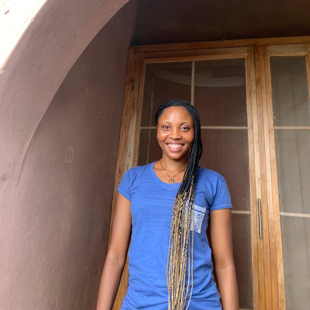 olabisi_salau20's tweet photo. Living life would be easier if only we all take it one step at a time...
Love your little achievement and be proud of the little impact and improvement you are making...
#Selflove #sisterselfies 
#makingeachmomentcount. https://t.co/f1BHJ9t0P5
