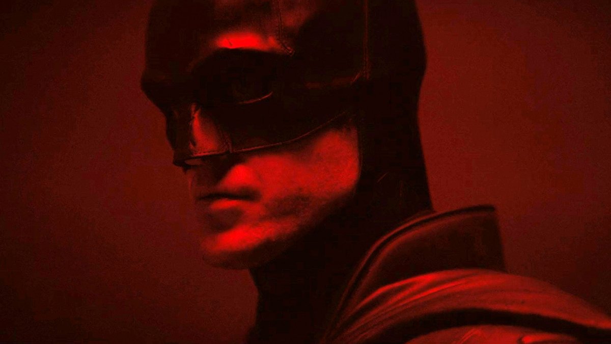 UncapedReview's tweet photo. Just a reminder that The Batman is coming and it's gonna be awesome! #TheBatman https://t.co/x5kE5oMlKz