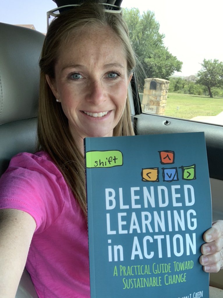 MrsDearman's tweet photo. It may be summer, but teachers are still learning! @AledoISD #GrowingGreatness #Empower2020 https://t.co/iVy2cG66Te