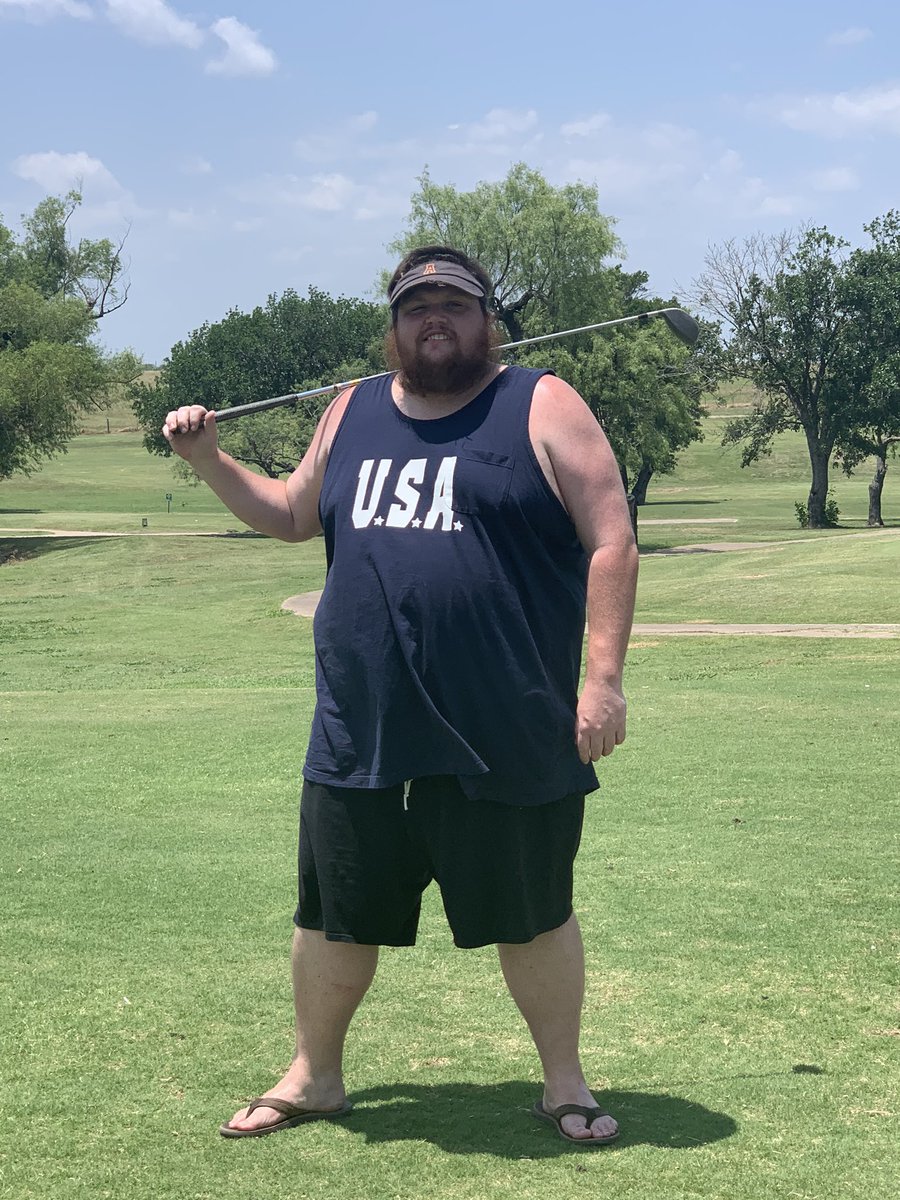 ScruffyMurphys1's tweet photo. When Bartender Will goes golfing, he goes golfing in the sexiest way imaginable!
#ScruffsDayOut
#ShotsForBirdies
#ScruffsIsMagic https://t.co/rGU7jy7Ykl