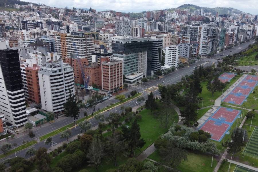 No puedo ver el dinero con los ojos,  el dinero lo percibo con la mente.