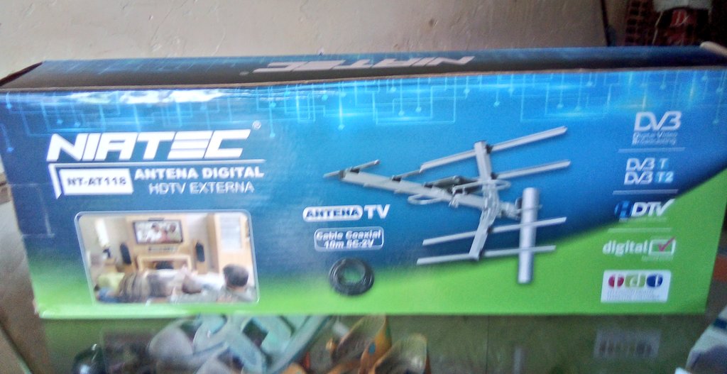 taucetinet's tweet image. #Denuncia y #Alerta sigue la invasión de la soberanía del espectro radioeléctrico de Venezuela por parte del narcogobierno de Colombia, no solo con su #DirectTV, sino con la #TDA colombianos con 13 canales de #TVcolombiana de libre venta en todo el  #Tachira por 140 mil pesos.