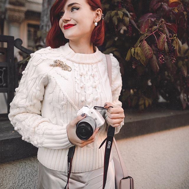 KellyReader8's tweet photo. I am looking for fashion products reviewers.🤩
You can become an H&amp;M Mystery Shoppers and you can win a £100 Gift Card at H&amp;M UK💄
Girls and guys, if you are from the UK and you like clothes, register in the link from my description! 
💃🏻 https://t.co/tVVACRNS5H