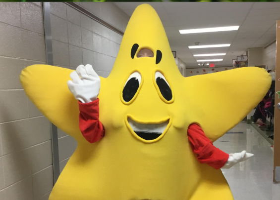 OrchardLaneSDNB's tweet photo. Have a wonderful summer! Thank you for your support during the 19-20 school year! It was certainly a memorable one!   #OLstars @SDNBSchools https://t.co/uSdXEbTFcr