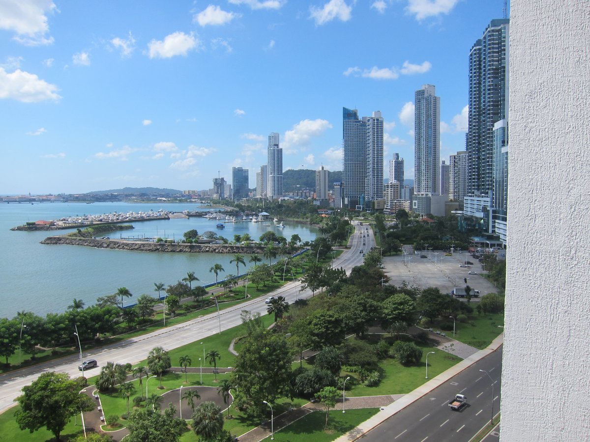 ozcollaborative's tweet image. OZC Principal, Dick, recently experienced the beauty of both Panama &amp;amp; Costa Rica.
Panama was found to be a "country of contrasts", thanks to the balance of urban and jungle area.
Costa Rica was a place of impressive wildlife, with its high percentage of national parks.