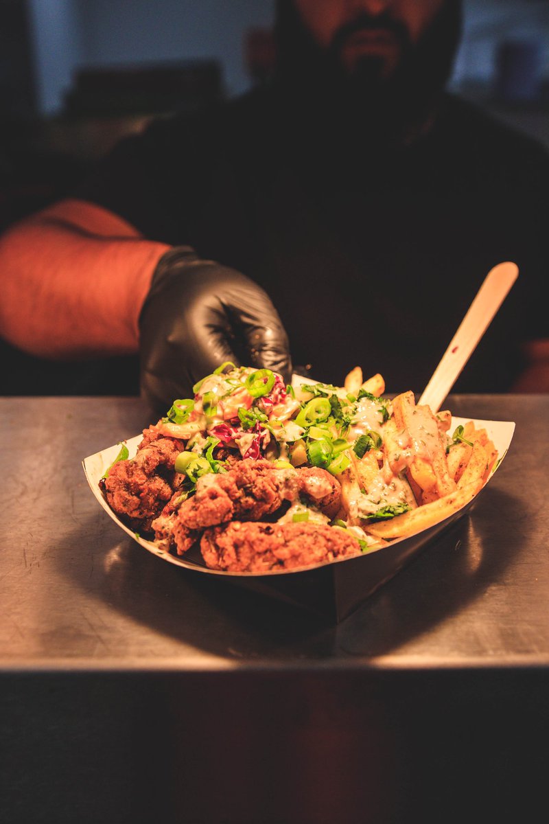 ubader93's tweet image. Chicken &amp;amp; Chips in a Box