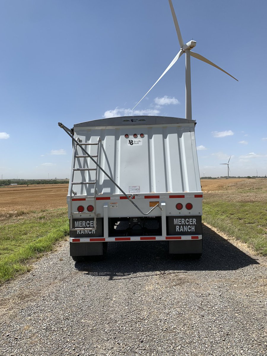 MercerRanch's tweet photo. New mud flaps! #MercerRanch https://t.co/ONbwG85gj3