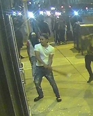 **PLEASE SHARE**

The NJSP is seeking the public’s assistance with identifying a man who vandalized a building on West State Street in Trenton.

Anyone with information is asked to contact the State Police State House Office at 609-984-4222.

m.facebook.com/story.php?stor…