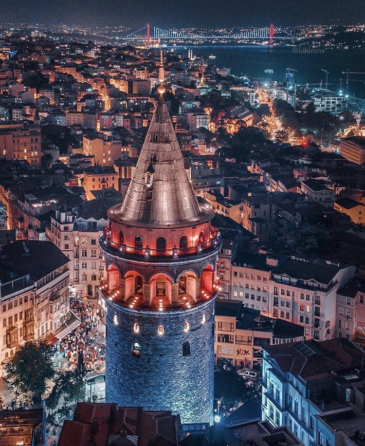 timur_harzadinn's tweet photo. Galata Kulesi / İstanbul https://t.co/OTsHGdNTnz