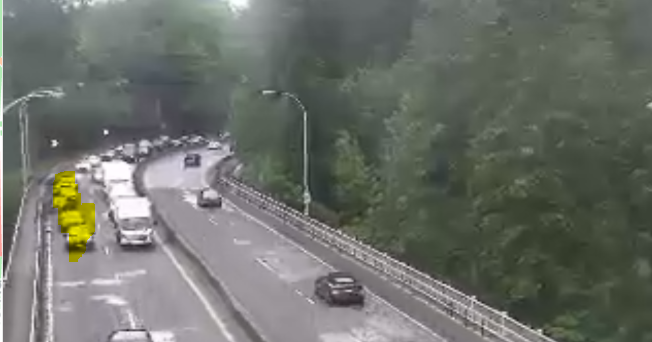 DriveBC's tweet photo. #BCHwy1 - Vehicle incident has the right lane blocked EB on the #CapilanoRiver bridge in #WestVan. Crews en route, expect delays and congestion. #NorthVan #CapRiver #YVR https://t.co/acIu2aozL5