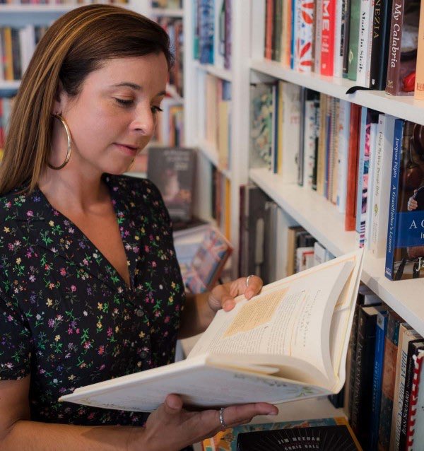 #KatieParla is one of the most reputable trendsetters and tastemakers in Rome. Katie Parla's #blog focuses on food and drinks in #Rome and around Italy with an emphasis on the people behind the scenes
katieparla.com
join Chopbreak the #1 food community