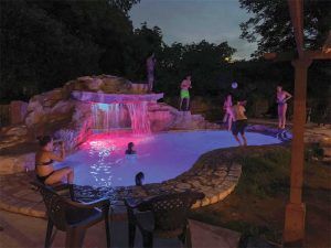 PoolSpaMktg's tweet image. #PSMFeature: Today’s pool builders are making use of innovative techniques and products to transform their clients’ backyards into unique living spaces. buff.ly/3h9Hli1

#poolaccessories #waterfalls #grottos #caves #cenotes #backyardoasis #backyardresorts @rico_rocktxfl