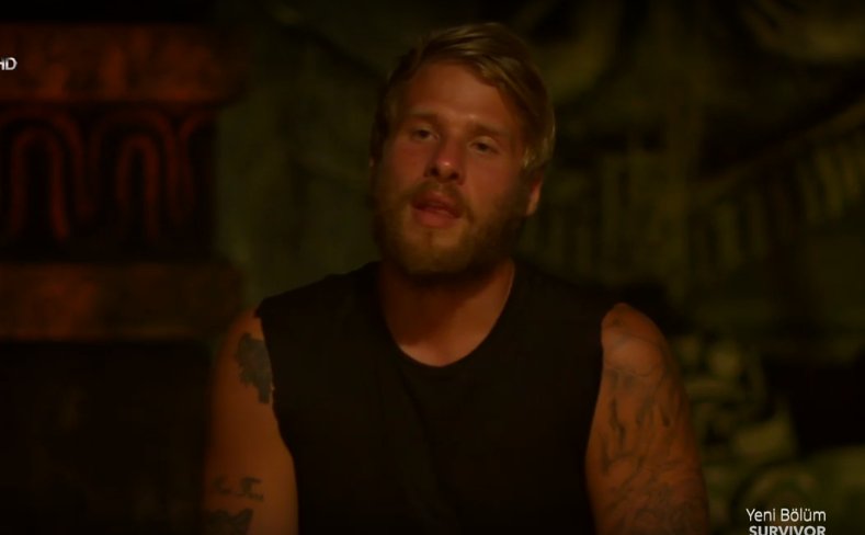 Sonundaa. 
Artık delikanlılığını kendi mahallende yap hadii . 
#yunusemreoezden 
#survivor2020