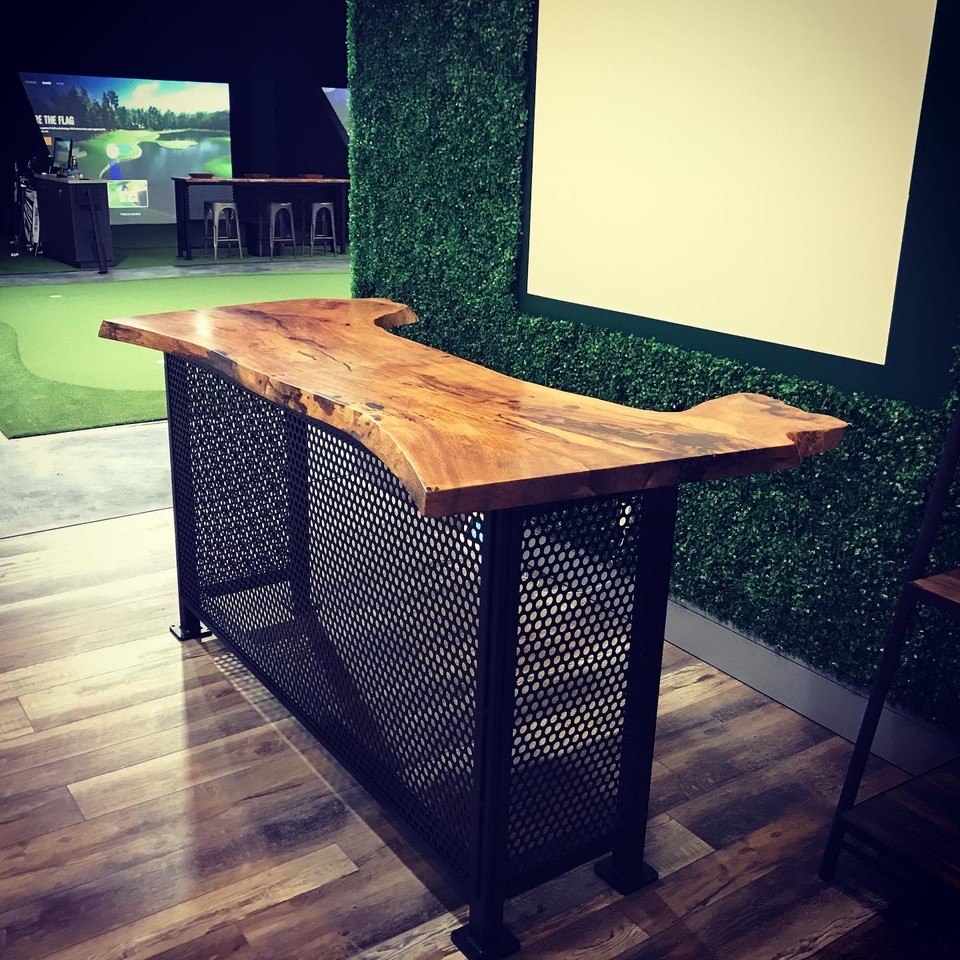 PonderosaSlabs's tweet photo. A Big Thanks to LOOP 19 in Fort Lauderdale, FL for commissioning this gorgeous Reception Desk from us. Visit them to improve your golf swing and network with other affluent members. #ponderosawoodslabs #liveedgefurniture #receptiondesk #liveedgeslab #loop19 https://t.co/TRJujlg9HM
