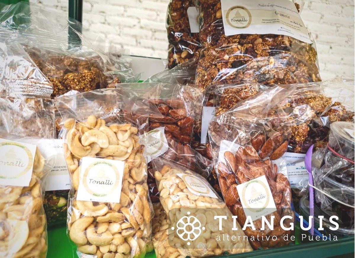 _SemillasdeVida's tweet photo. En esta época de cuarentena apoyémonos entre todos. 

Visita en nuestra página los comercios que recomendamos donde encontraras diversos productos con envío a domicilio 🌽👇🏾

https://t.co/sHrNGzszfe

#SemillasRecomienda https://t.co/6Rj5mGVSQ4