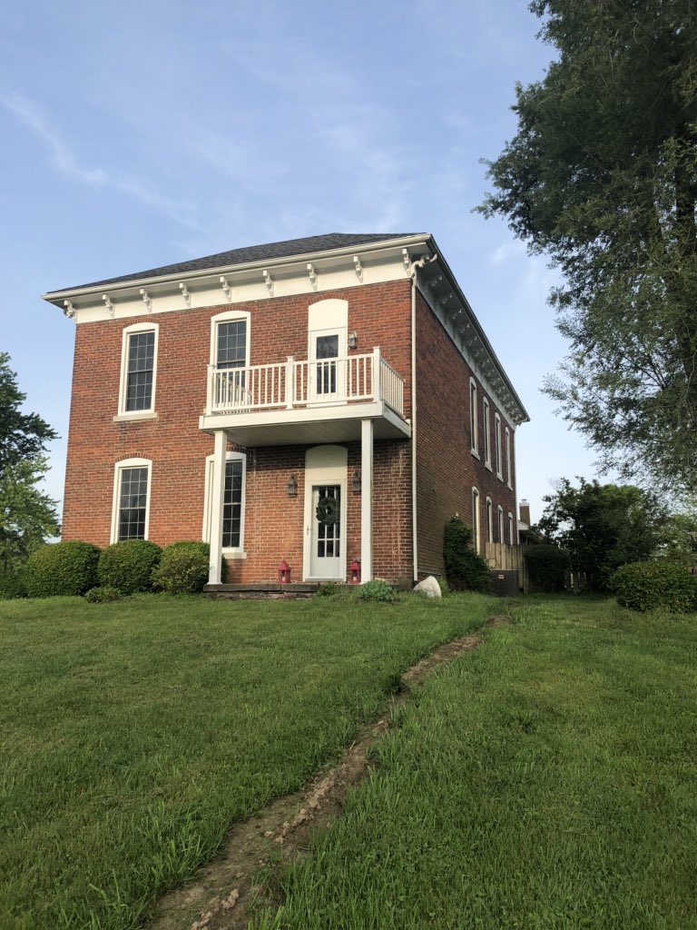apatman29's tweet photo. @hgtv I think good bones should make a trip a little south of Indy and help me with my 1871home https://t.co/oPyc2jcUPy