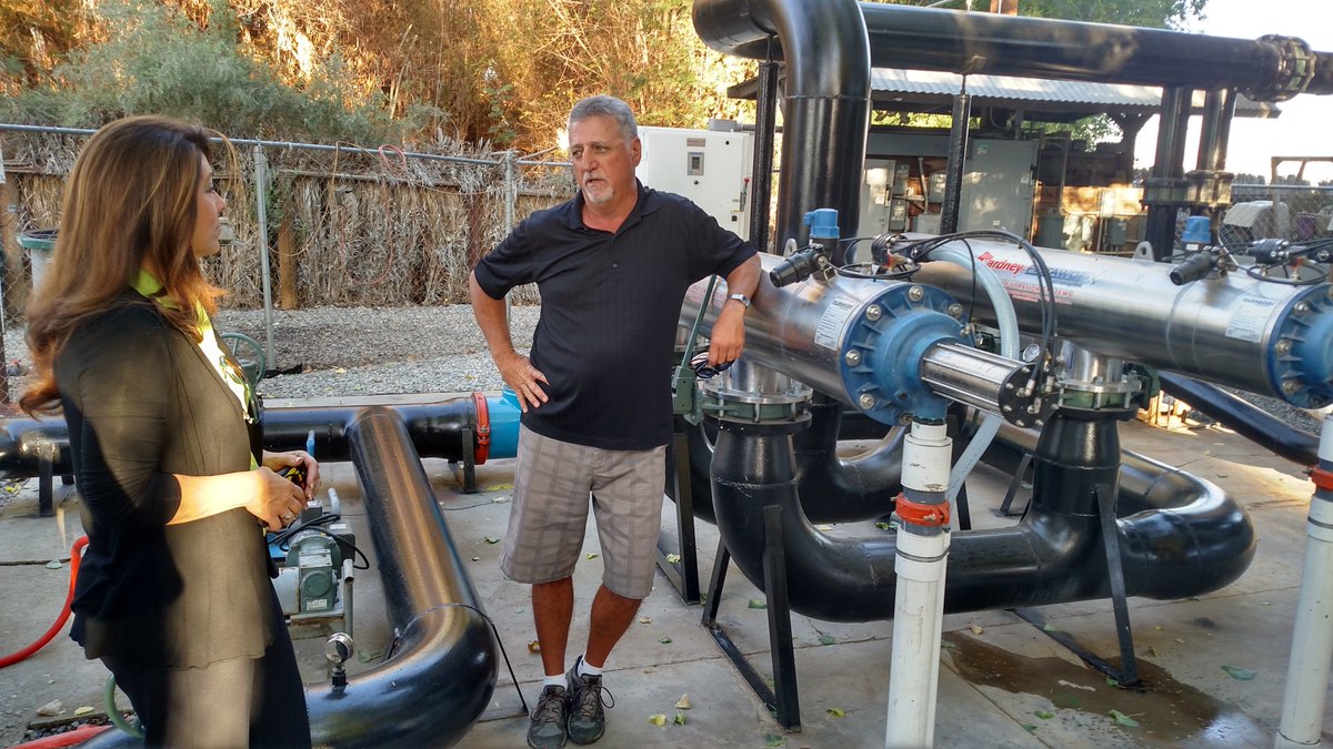 CV Grape Week Celebrating 115 years of Coachella grapes.
Blaine Carian on a Coachella Valley ag tour with LQ Mayor Evans.  <a href="/CityofLaQuinta/">cityoflaquinta</a> #Buylocal #grapesfromCA