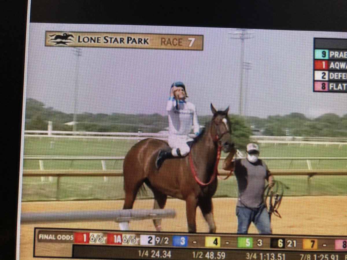 cathy_riccio's tweet photo. Who needs a saddle? #nosaddle @lonestarpark @KarlBroberg #LoneStarPark https://t.co/Th4NCfxZkF