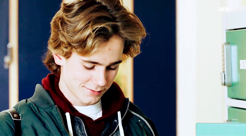 agustblooms's tweet image. 