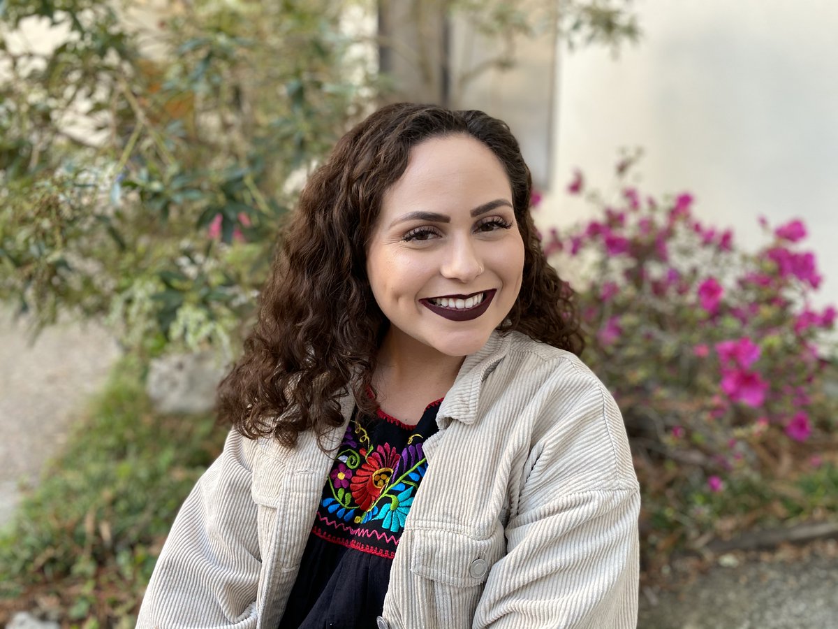 UofCalifornia's tweet photo. Meet UC's Class of 2020! Over the next month, we'll be featuring some of UC's newest grads: Bianca Del Toro, Psychology/Education, @ucsc. #NewUCGrad #Classof2020 https://t.co/qrjakXVNDn