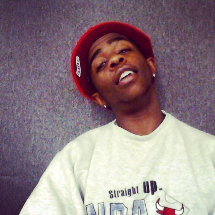 So it’s not in the first video but in the second video I get a white board and write things you should pay attention to in it &I’m not ugly but I was wolfing in some of these videos I mean .. they were recorded 1236 days ago so just keep that in mind as you watch 